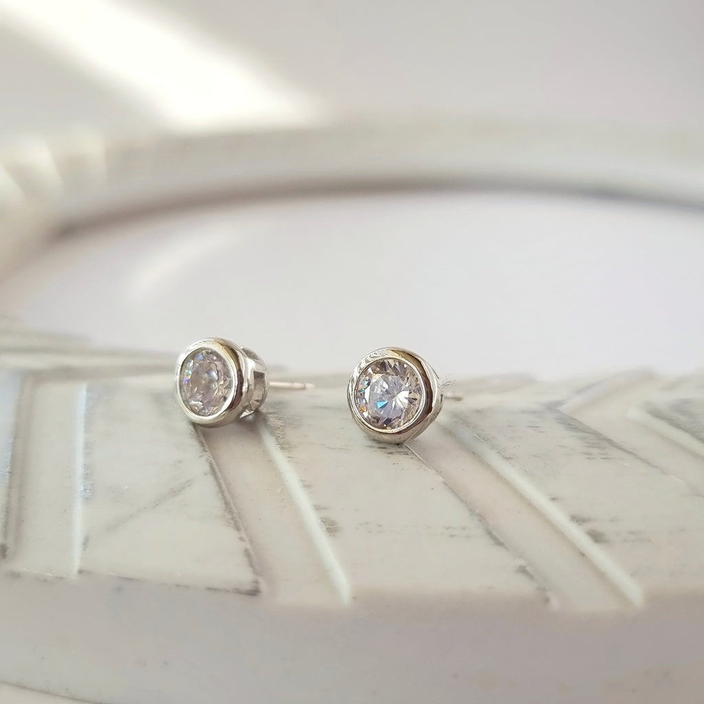 AROS PUNTO LUZ BLANCO - Magnolia Joyas