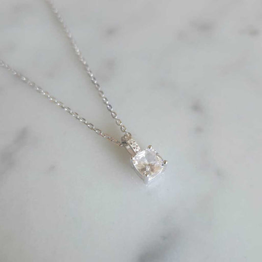 COLLAR PUNTO LUZ CUADRADO PLATA 925 - Magnolia Joyas