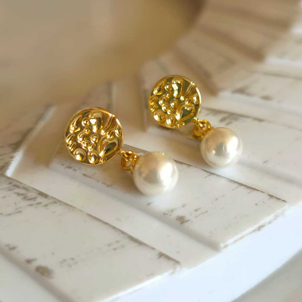 AROS EMILY