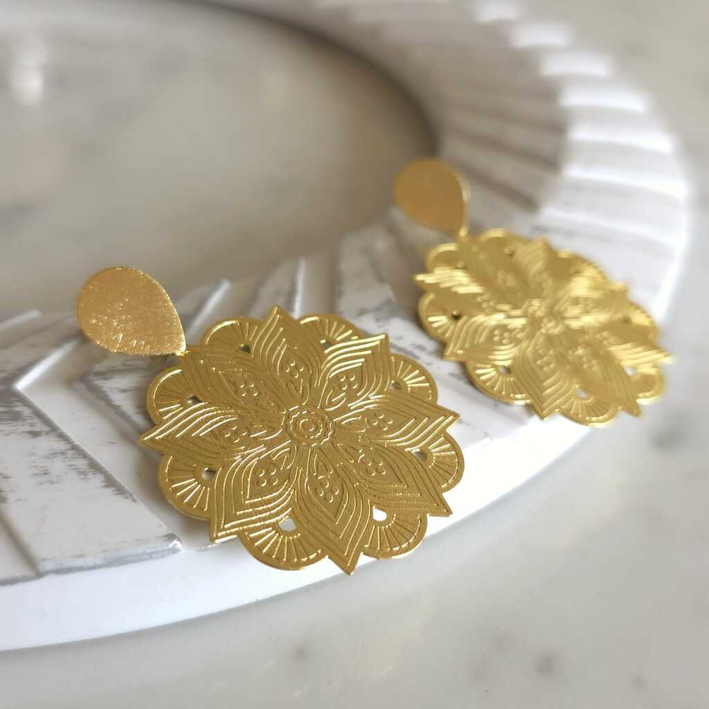 Aros Mandala con piedra verde