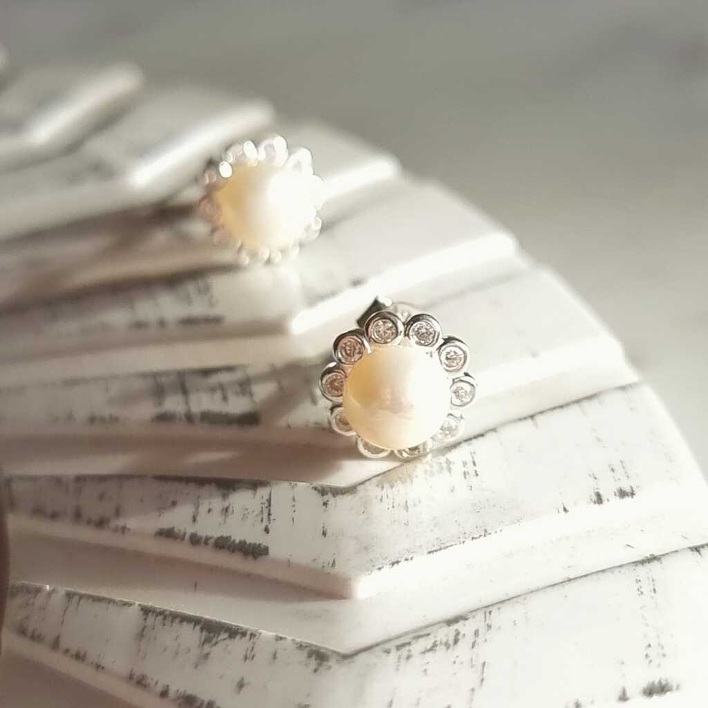 AROS DALIA PLATA 925 - Magnolia Joyas