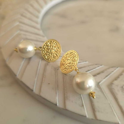 AROS LAURA